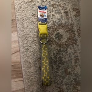 BRAND NEW—petmate: Rubber Yellow Flower Dog Collar-Large